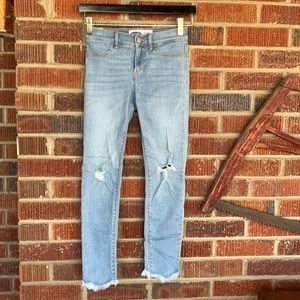 Old Navy girls Ballerina jegging Faded wash EUC adjustable waist ragged hem